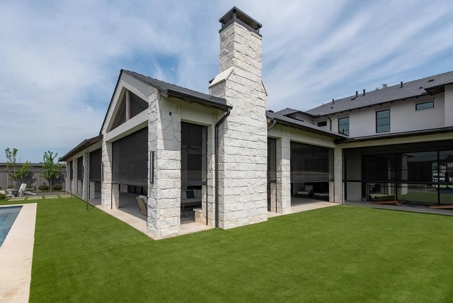 Built for Texas Weather: The Durable Design of Exterior Shades