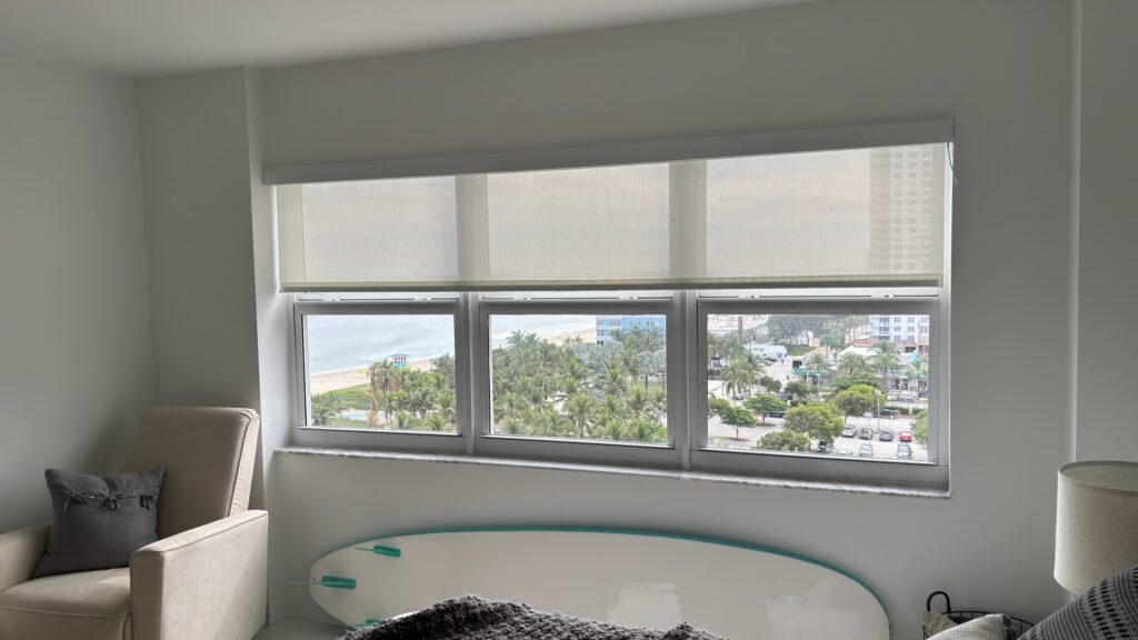 Why Motorized Window Coverings Cost More Than Cordless Options in Boca Raton, Florida