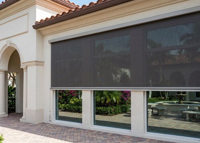 boca raton businesses use exterior screen to reduce cooling costs