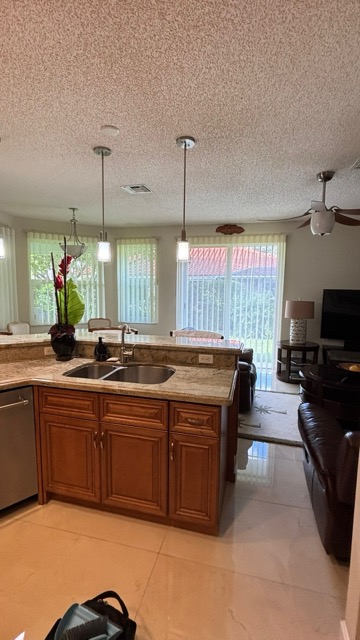 electric drapes Boca Raton FL Medium