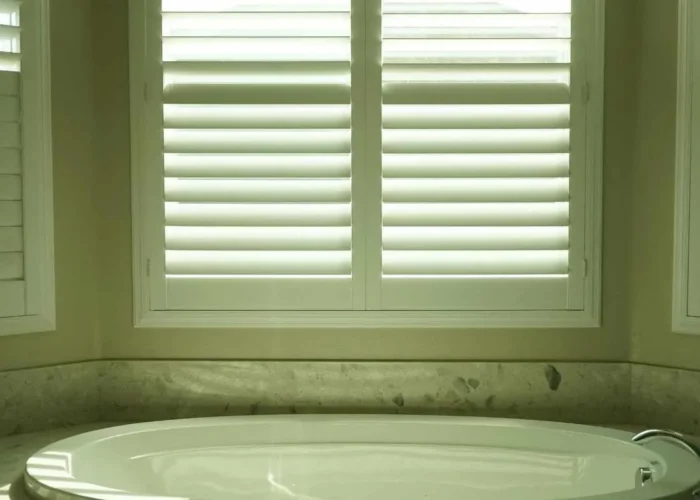 Motorized-shutters