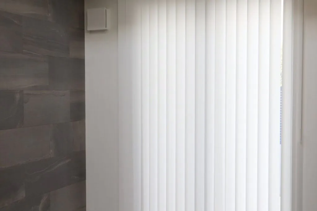 Custom Blinds in Dallas TX: Styles, Pricing & Installation