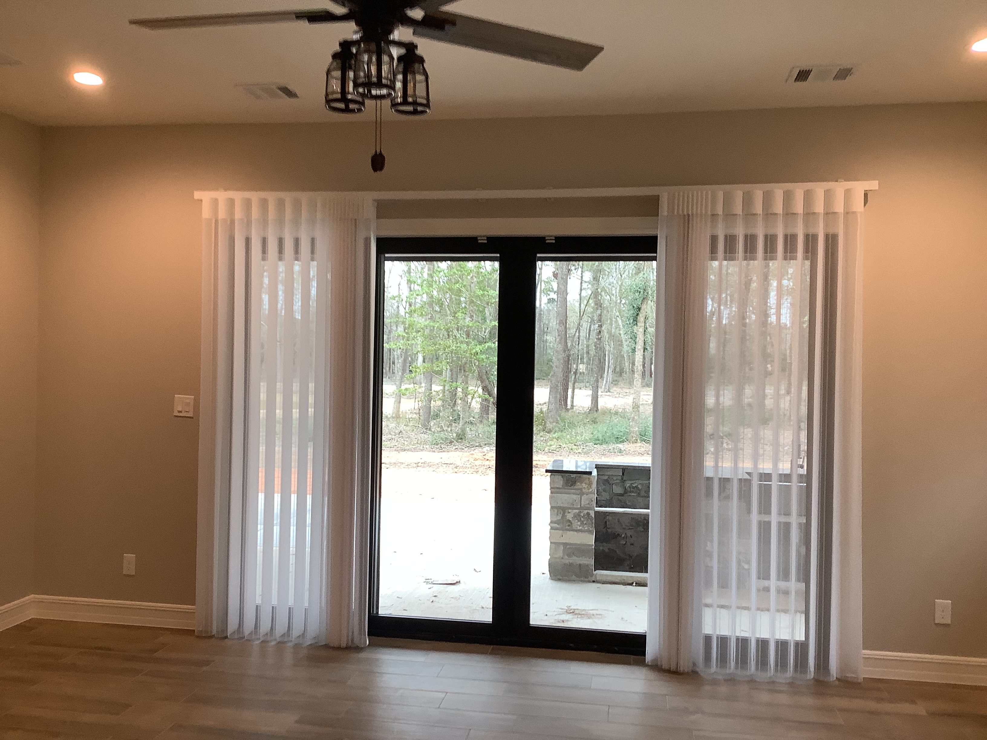 Custom and Decorative Drapery