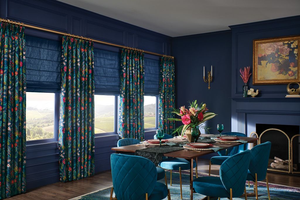 Vibrant Dining with Bold Drapes