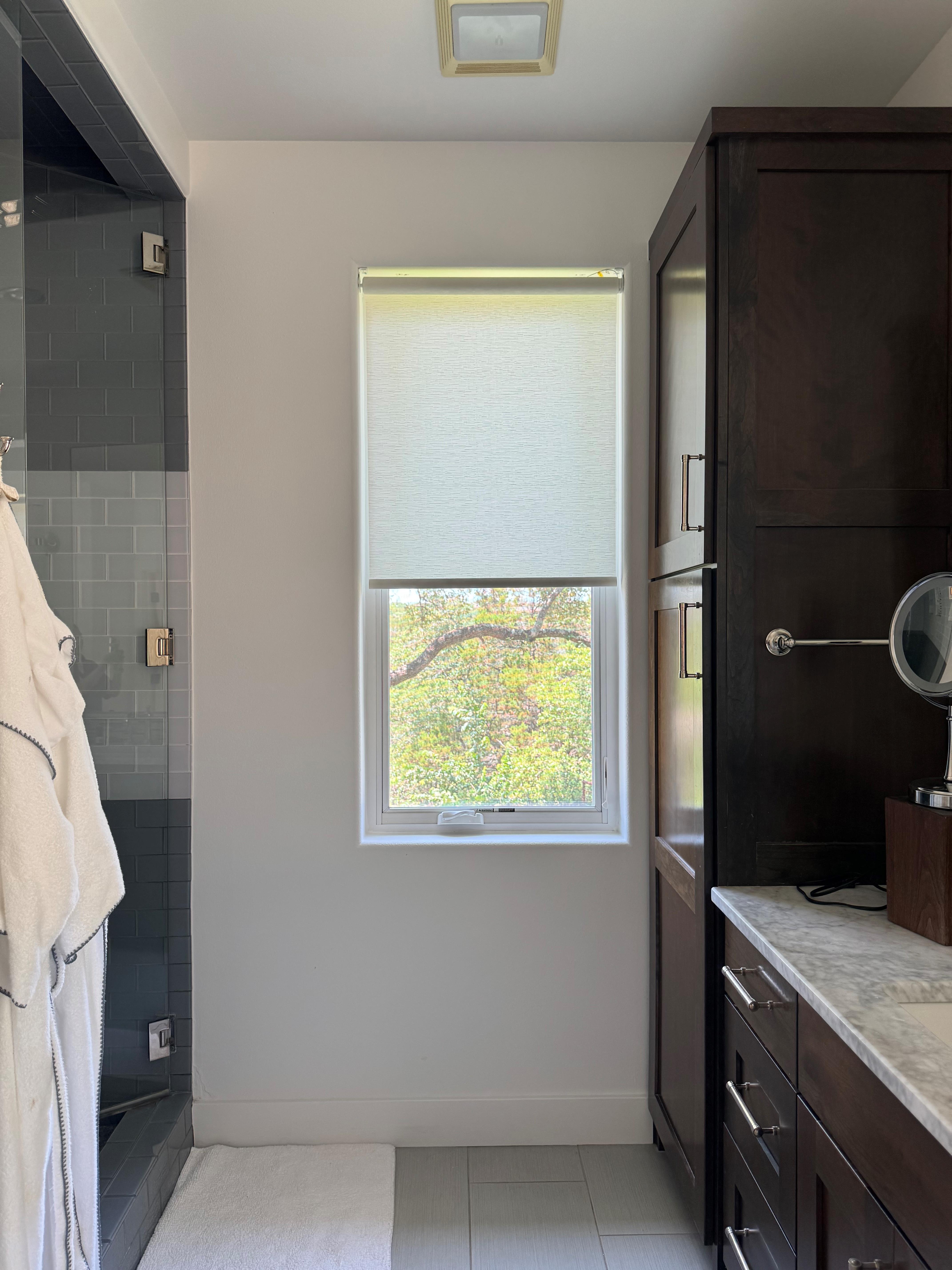 Motorized Roller Shades  |  West Lake Hills in Austin