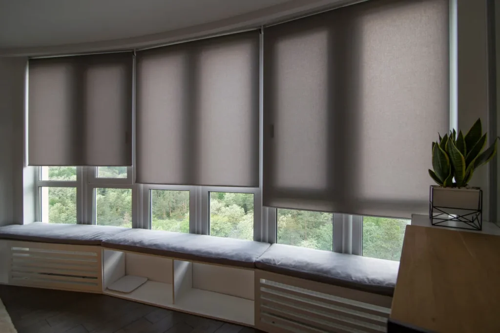 Are Motorized Blinds Worth It for Modern Homeowners?
