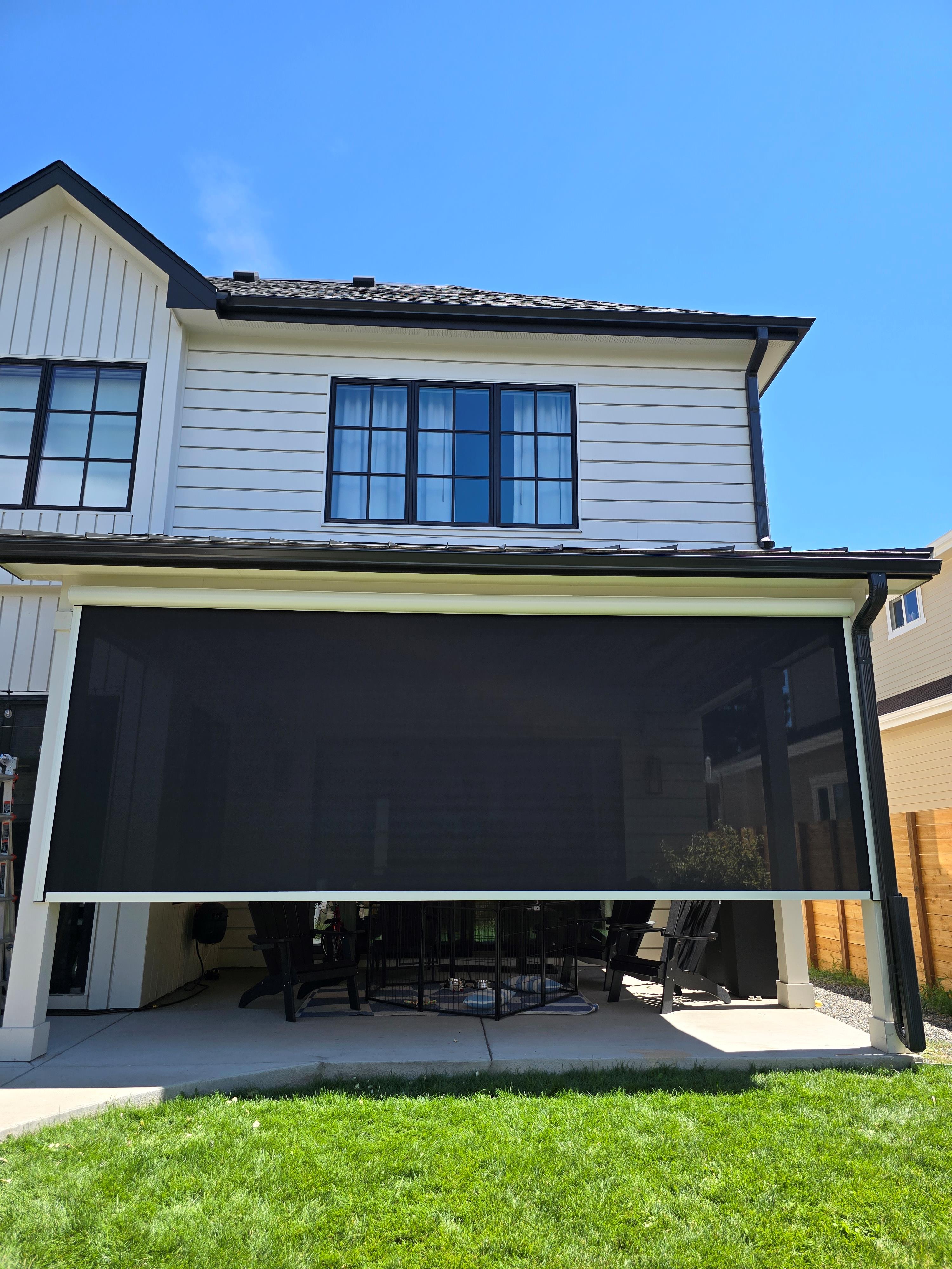 outdoor patio shade in backyard