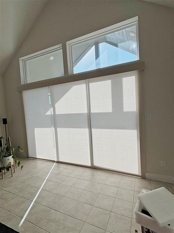 Roller Shades for Residential Home in Heights