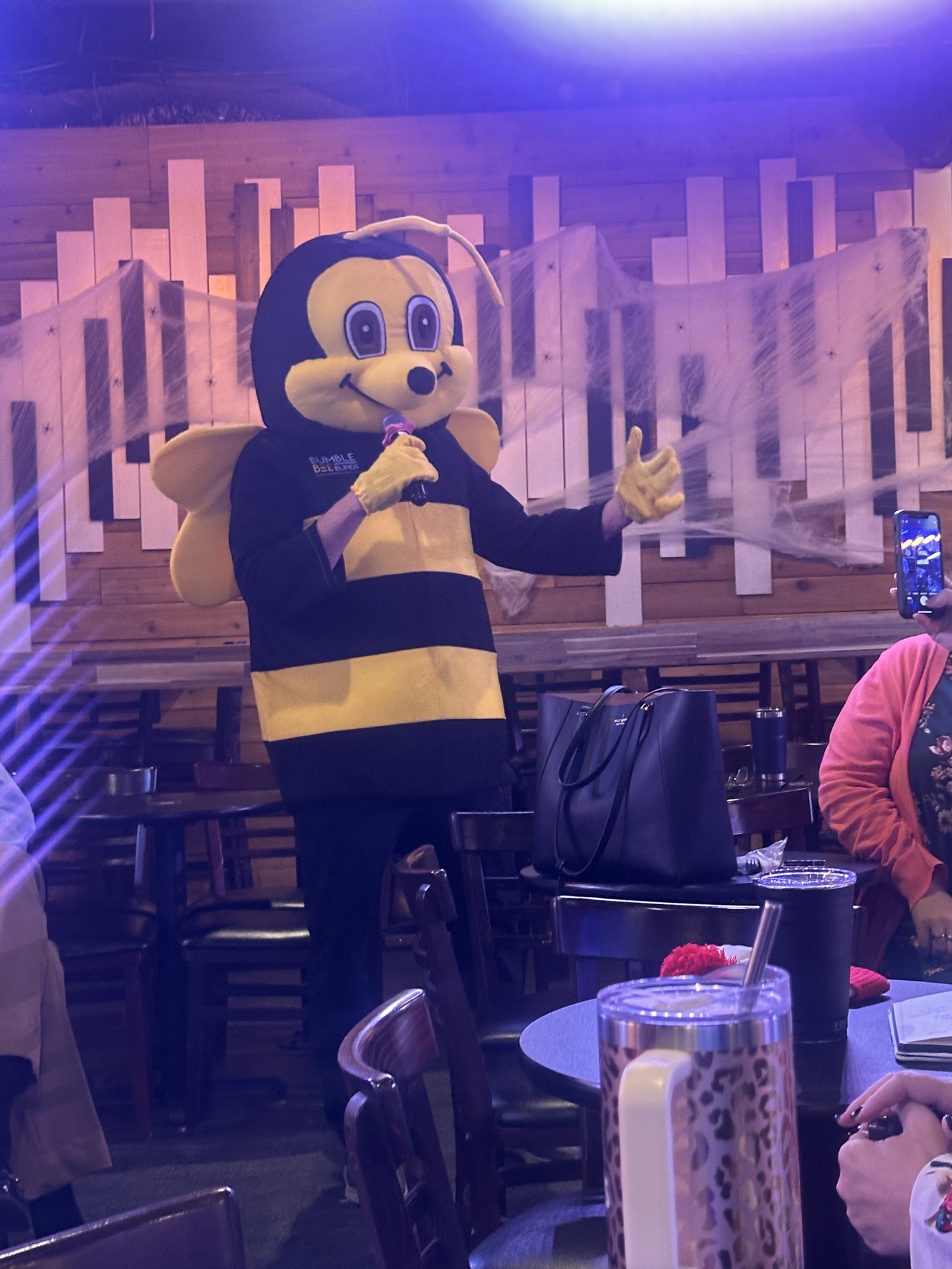Barry the Bee
