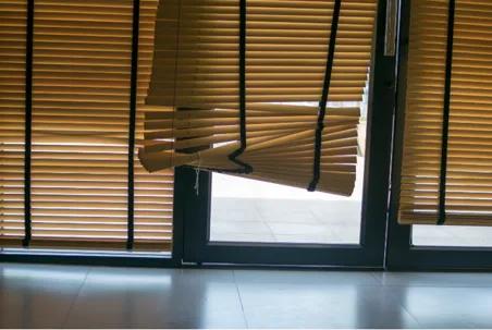 Broken Window Coverings: Repair or Replace? A Homeowner’s Guide